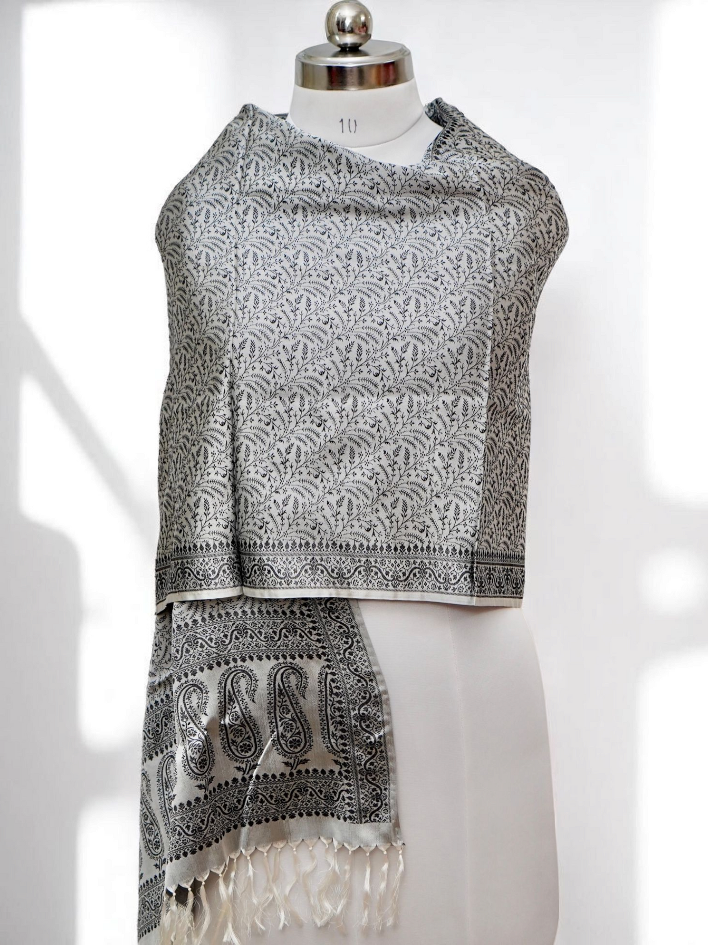 Shwetark – The Moonlit Mind | Banarasi Pure Silk Stole/Scarf/ Shawl
